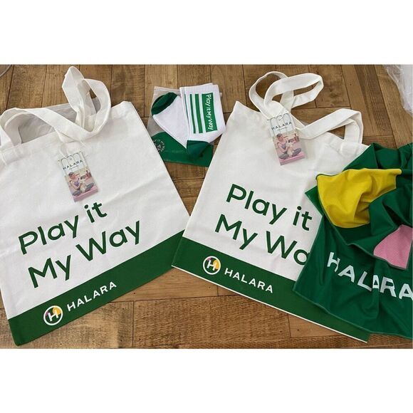 Halara Tote Bags & Accessories Scarf Socks Set Lot #10 - Picture 1 of 1